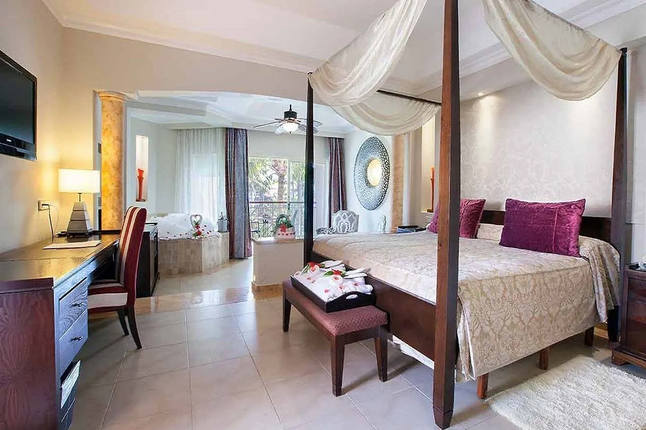 Majestic Elegance Punta Cana (Adults Only) Resort