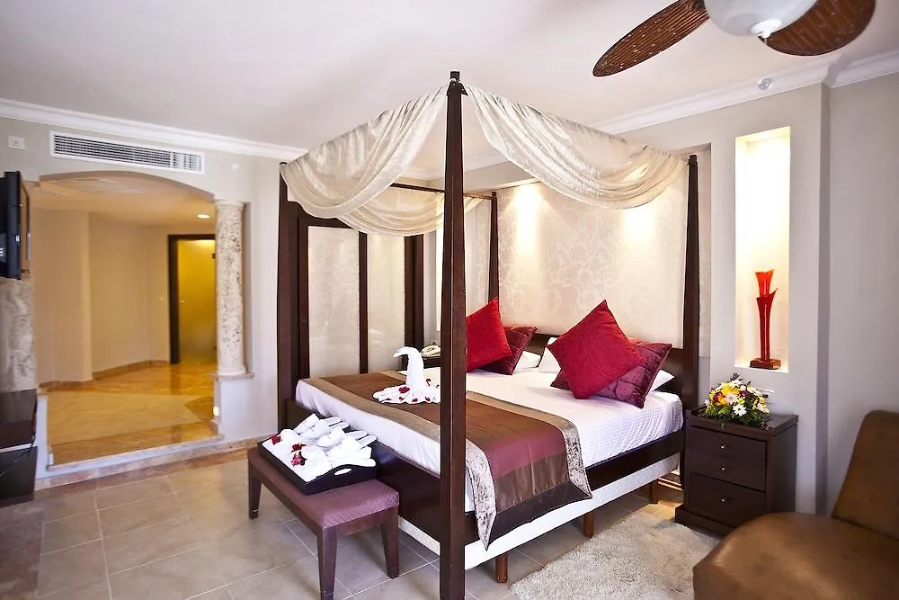 מלון Majestic Elegance Punta Cana (Adults Only)